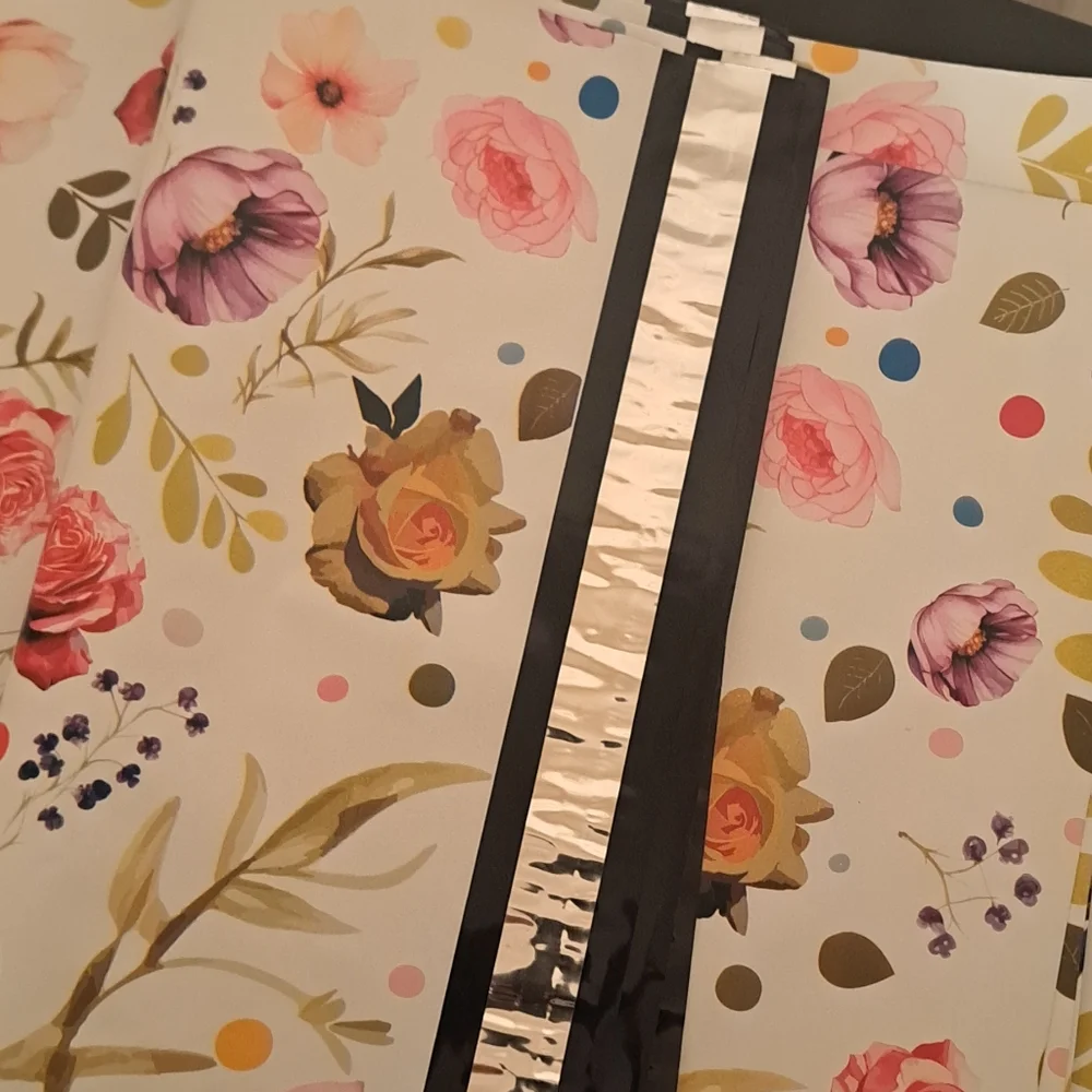 15 ct 12.0×15.5 Floral polymailers